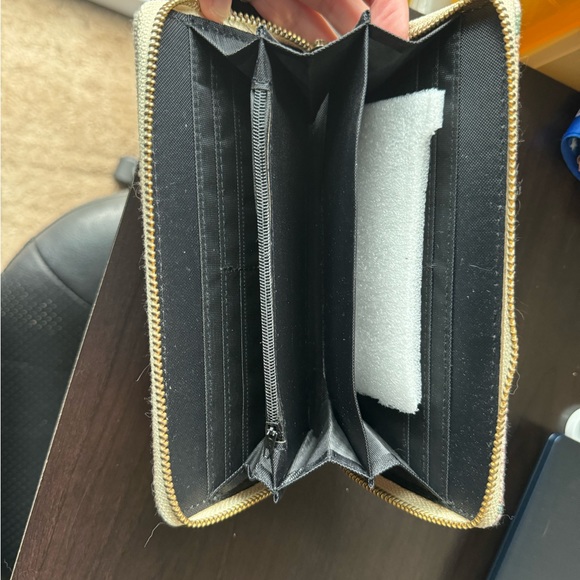 Beach wallet - Picture 2 of 2